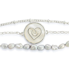 Load image into Gallery viewer, Grateful Heart Mother of Pearl Bracelet