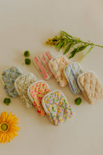 Load image into Gallery viewer, Wildflower Rosary Pouch