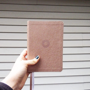 NIV, Larger Print Compact Bible, Red Letter Edition, Comfort Print