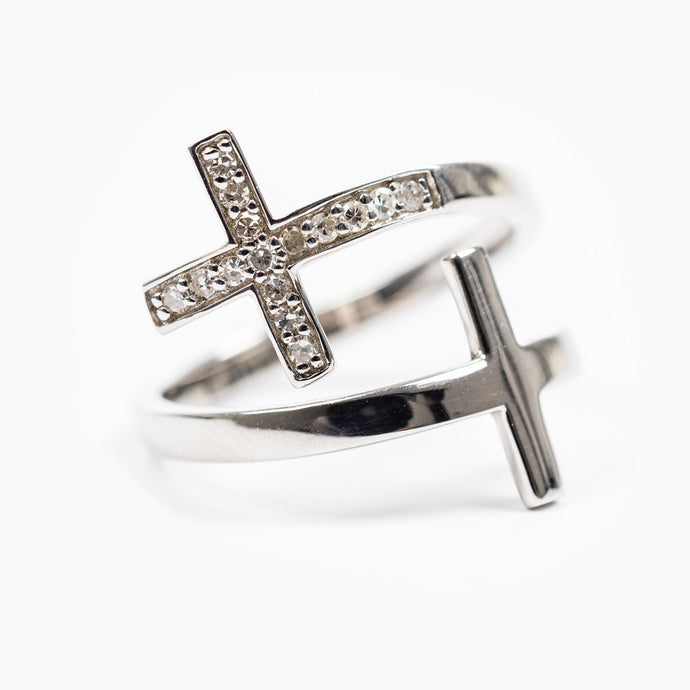 Pillar of Faith Ring - White Diamonds